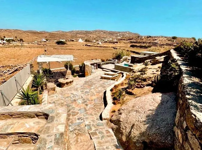 Vila Apostolis House