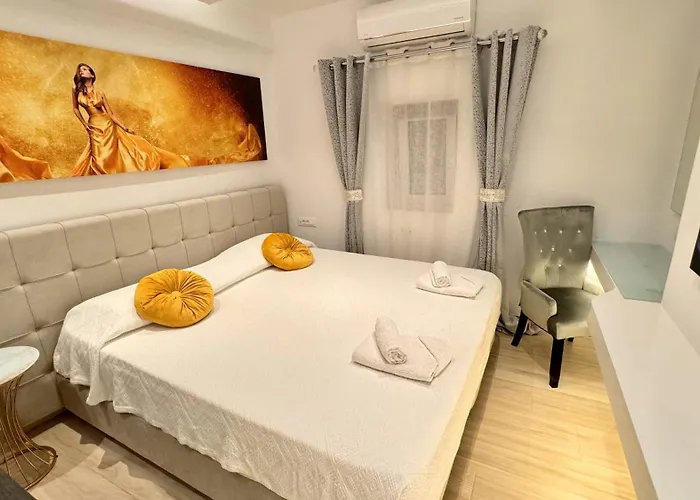 Вилла Apostolis House *