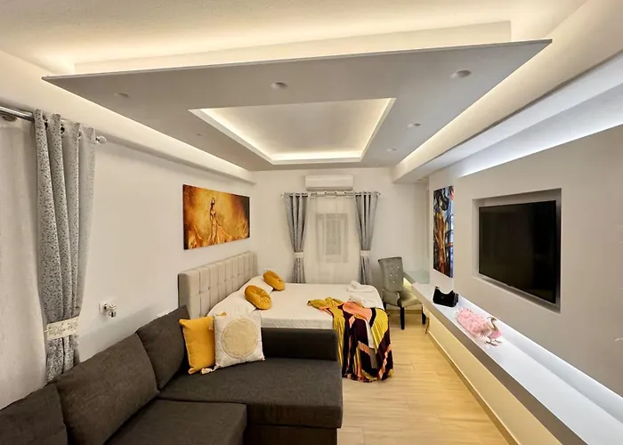 فيلة Apostolis House *