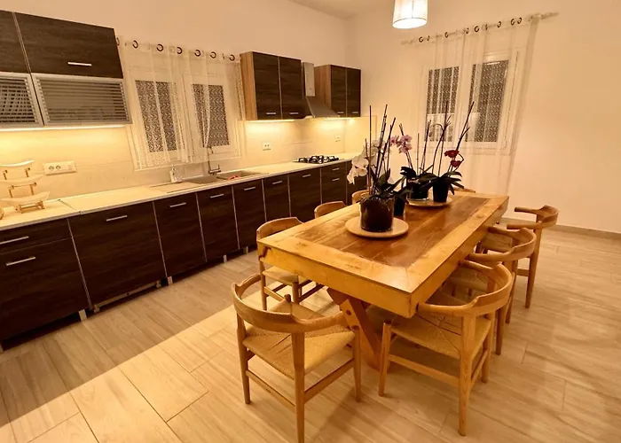 Apostolis House فيلة *